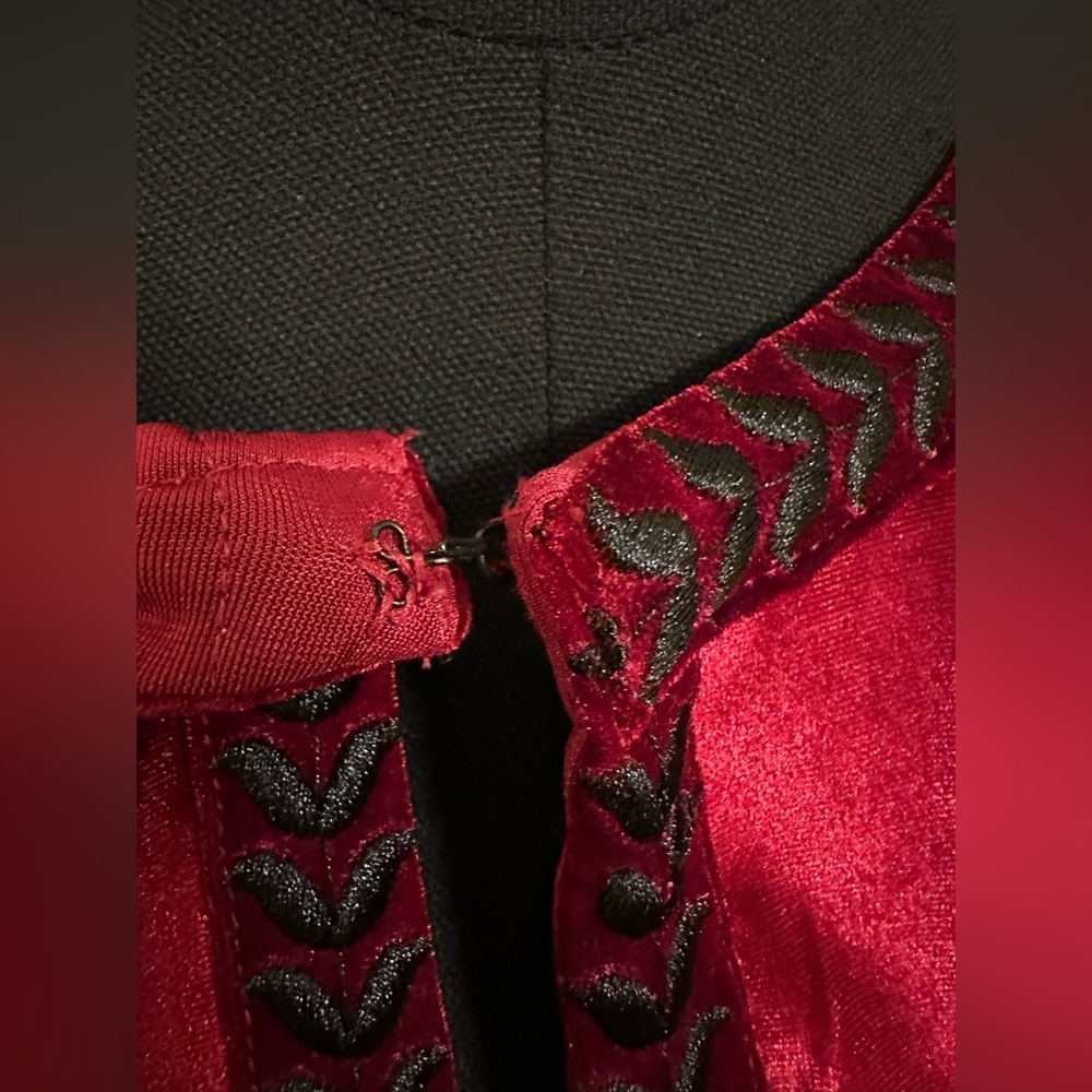 Parory Red Velvet Embroidered Open Front Cardigan Jacket Size 10 M Floral - Picture 5 of 13